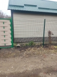 Монтаж 3D сетки, планкена SaveWood на ворота Монтаж 3D сетки, планкена SaveWood на ворота